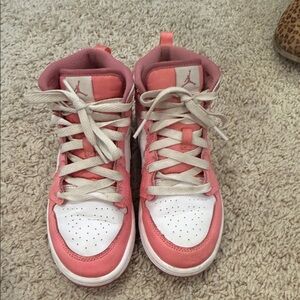 Jordan Kids Sneakers in Pink and White